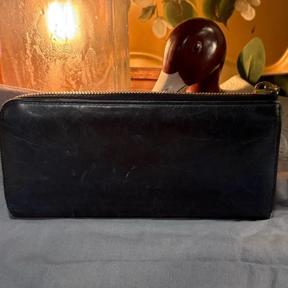 Miu miu wallet with dust bag. - Picture 5 of 14